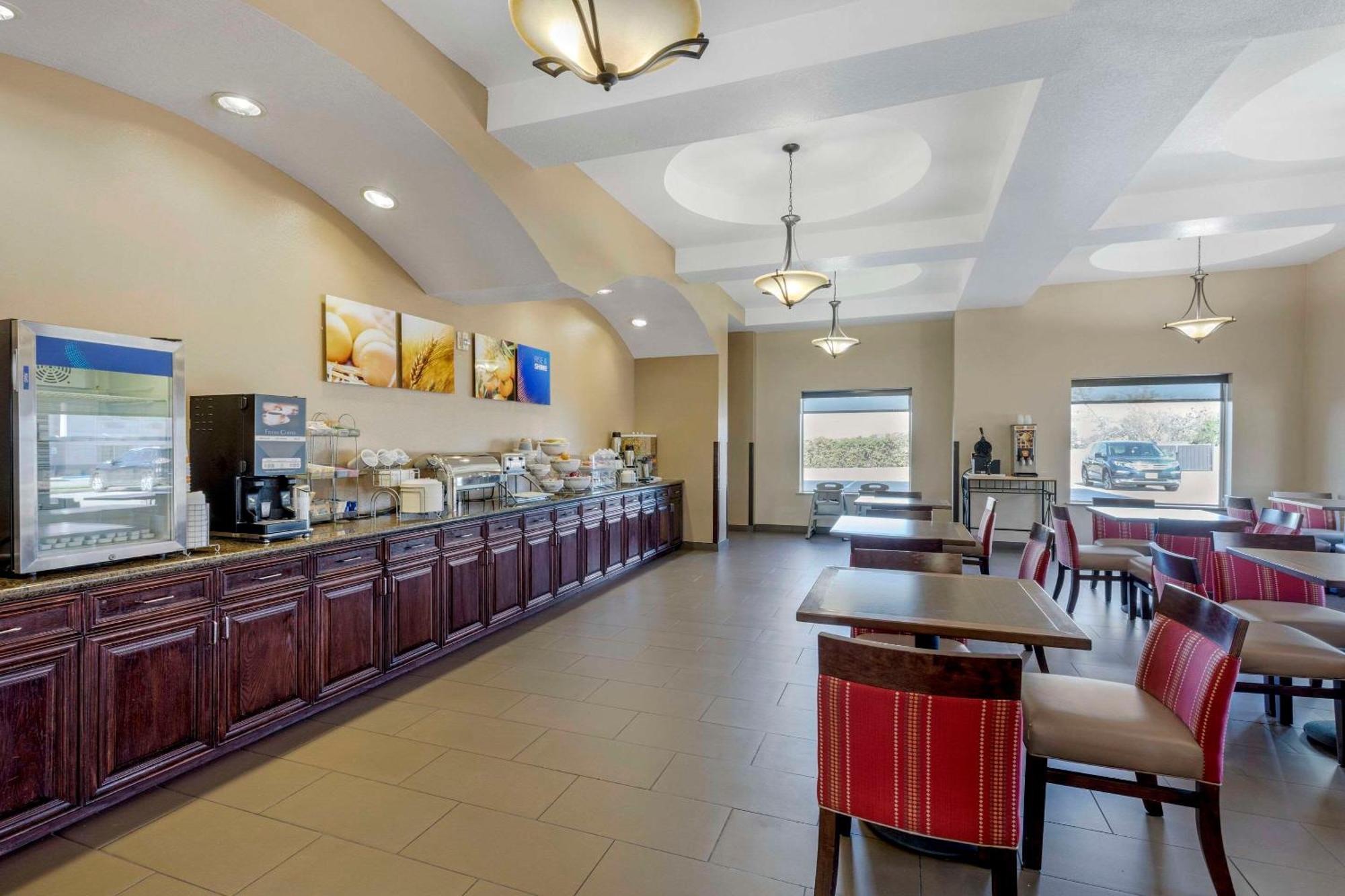 Comfort Suites Benbrook Ngoại thất bức ảnh