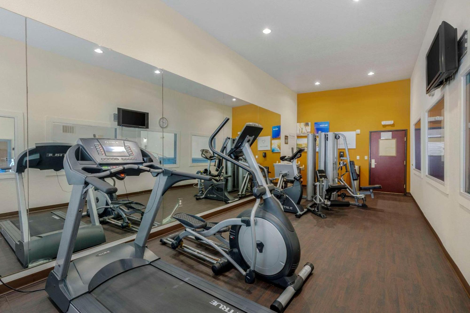 Comfort Suites Benbrook Ngoại thất bức ảnh