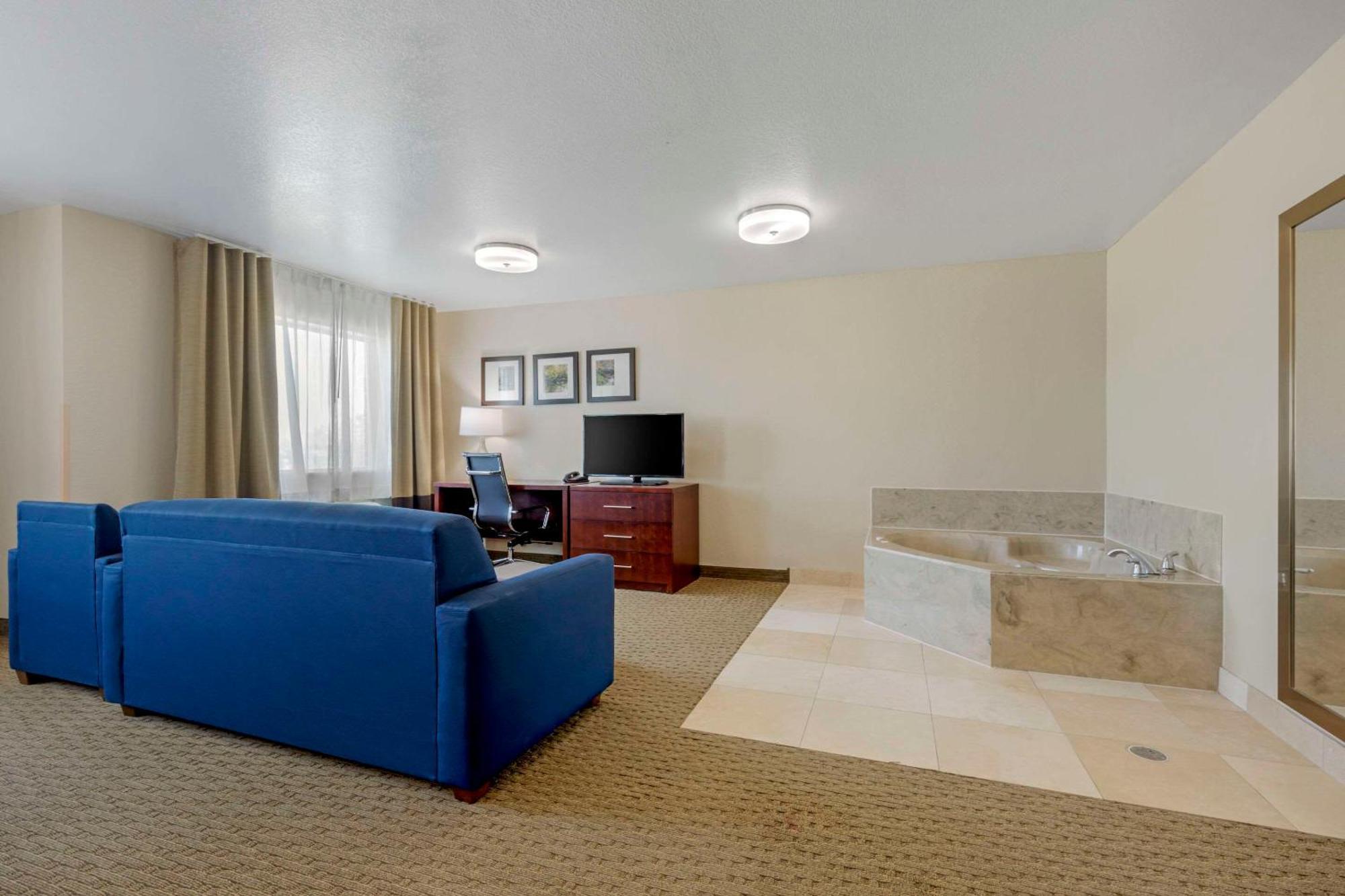 Comfort Suites Benbrook Ngoại thất bức ảnh